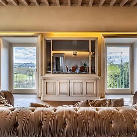 Luxury Tolomei Gucci With Country house *