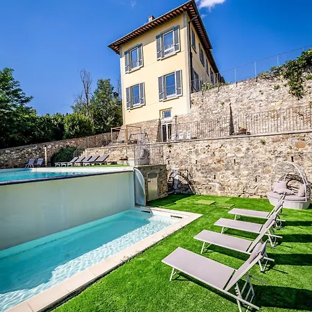 Luxury Tolomei Gucci With Country house